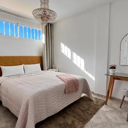 Crystal Chill , South Tenerife Apartamento Costa Adeje (Tenerife)